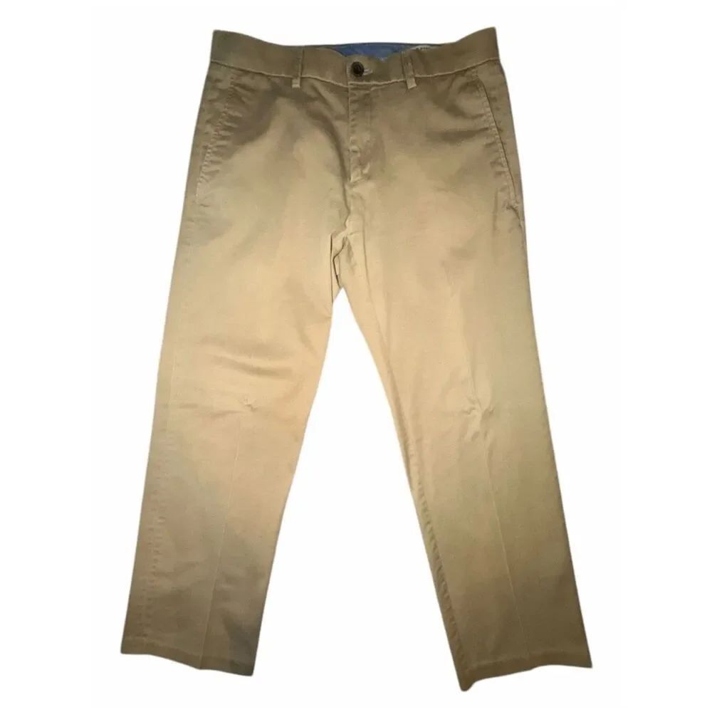Haggar Men’s Classic Khaki Pants 32x30 (Actual 30x28.5) Straight Fit Tan EUC